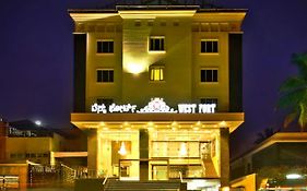 West Fort Hotel